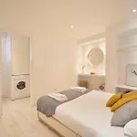 Alfama Soul Experience, By Timecooler Apartment *