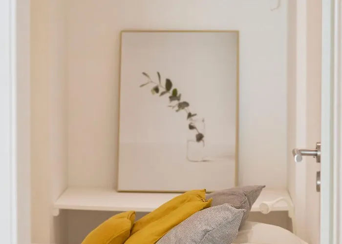 Alfama Soul Experience, By Timecooler *